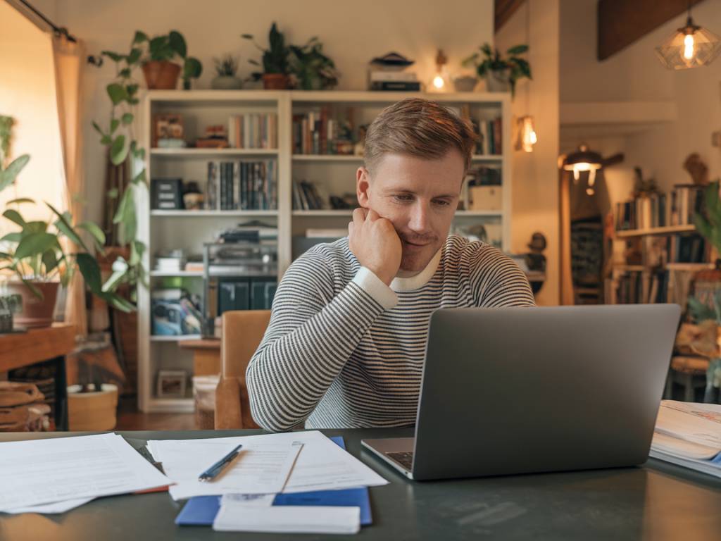 Le viager libre : comprendre les avantages et les risques avant de se lancer